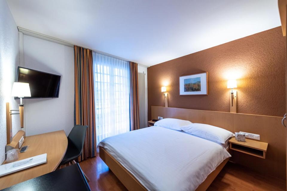 Les Negociants Hotel Vevey Exterior photo