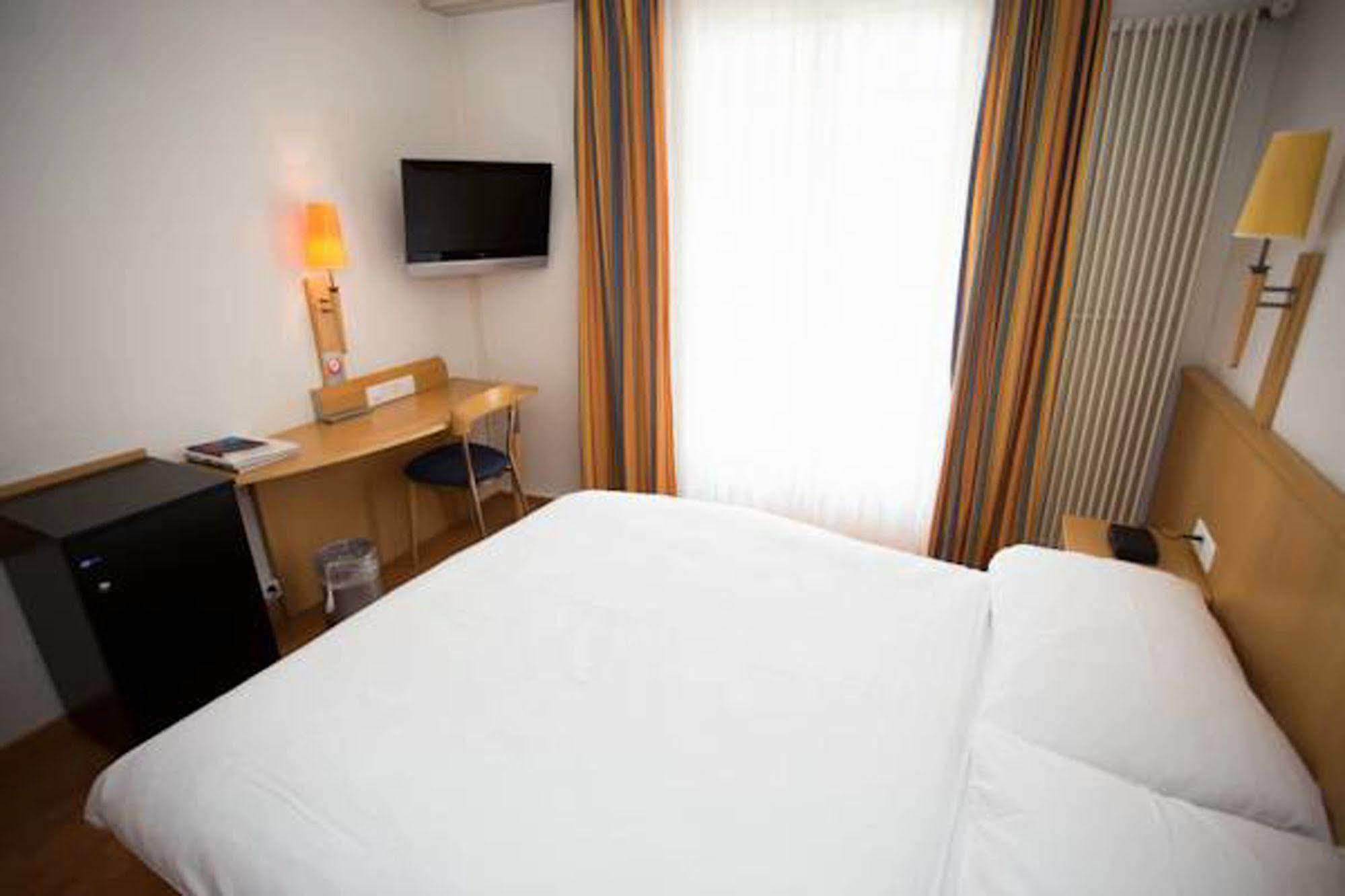 Les Negociants Hotel Vevey Exterior photo